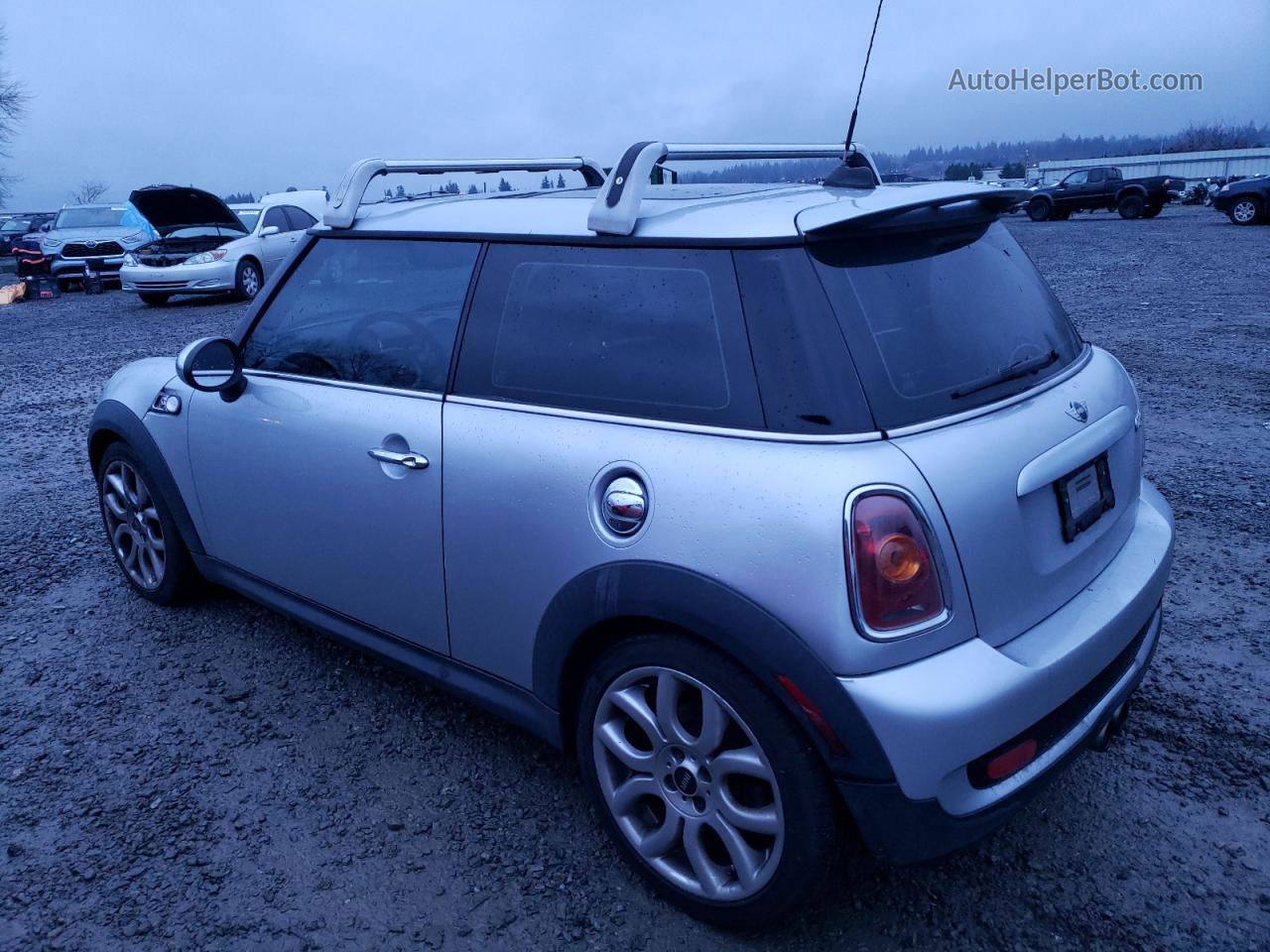 2007 Mini Cooper S Серебряный vin: WMWMF73567TL89068