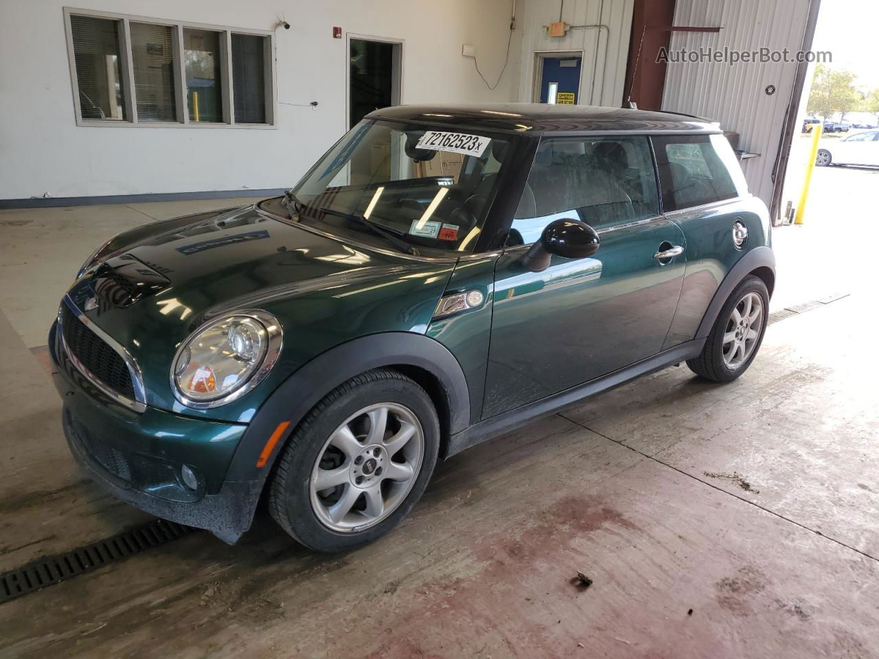 2007 Mini Cooper S Зеленый vin: WMWMF73577TL92545