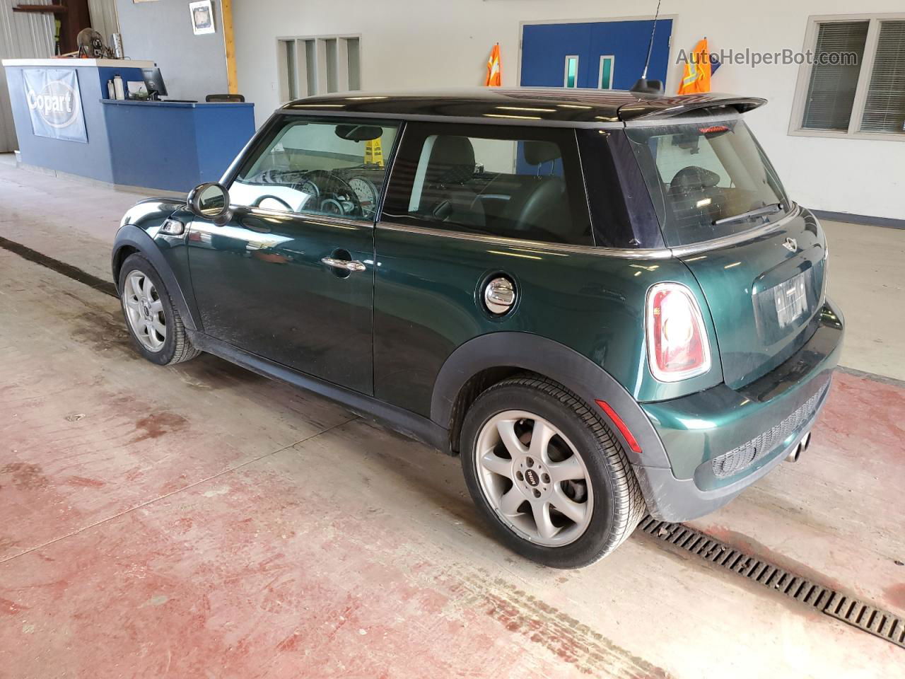 2007 Mini Cooper S Green vin: WMWMF73577TL92545