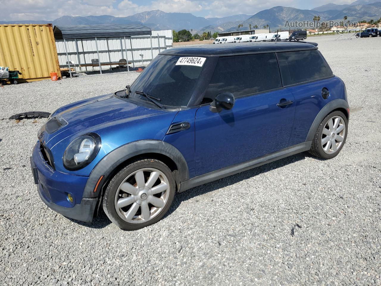 miniy jom280354-1_600x.jpg?v=1710351421
