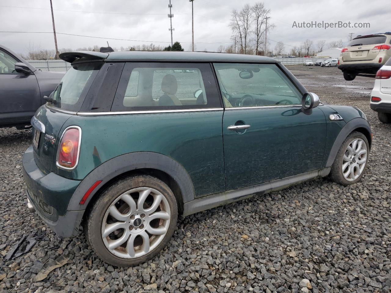 2007 Mini Cooper S Green vin: WMWMF735X7TL89851