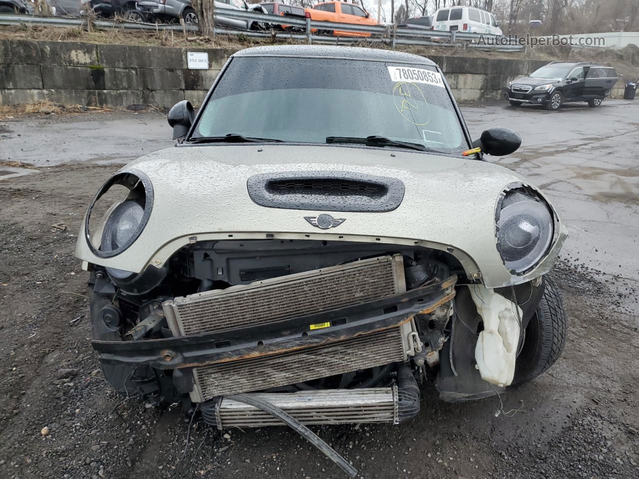 2007 Mini Cooper S Золотой vin: WMWMF735X7TL91650