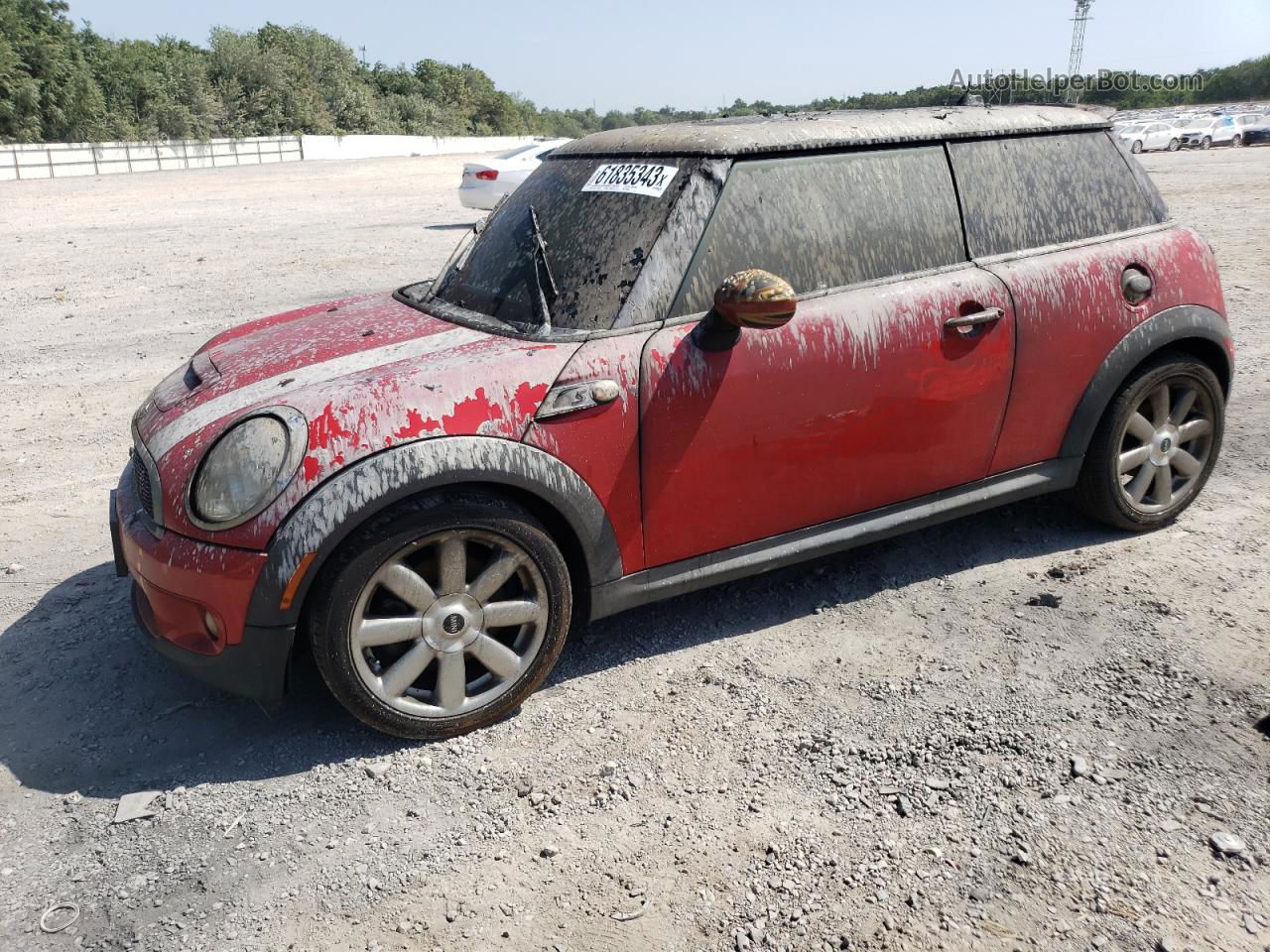 2007 Mini Cooper S Red vin: WMWMF735X7TT83659