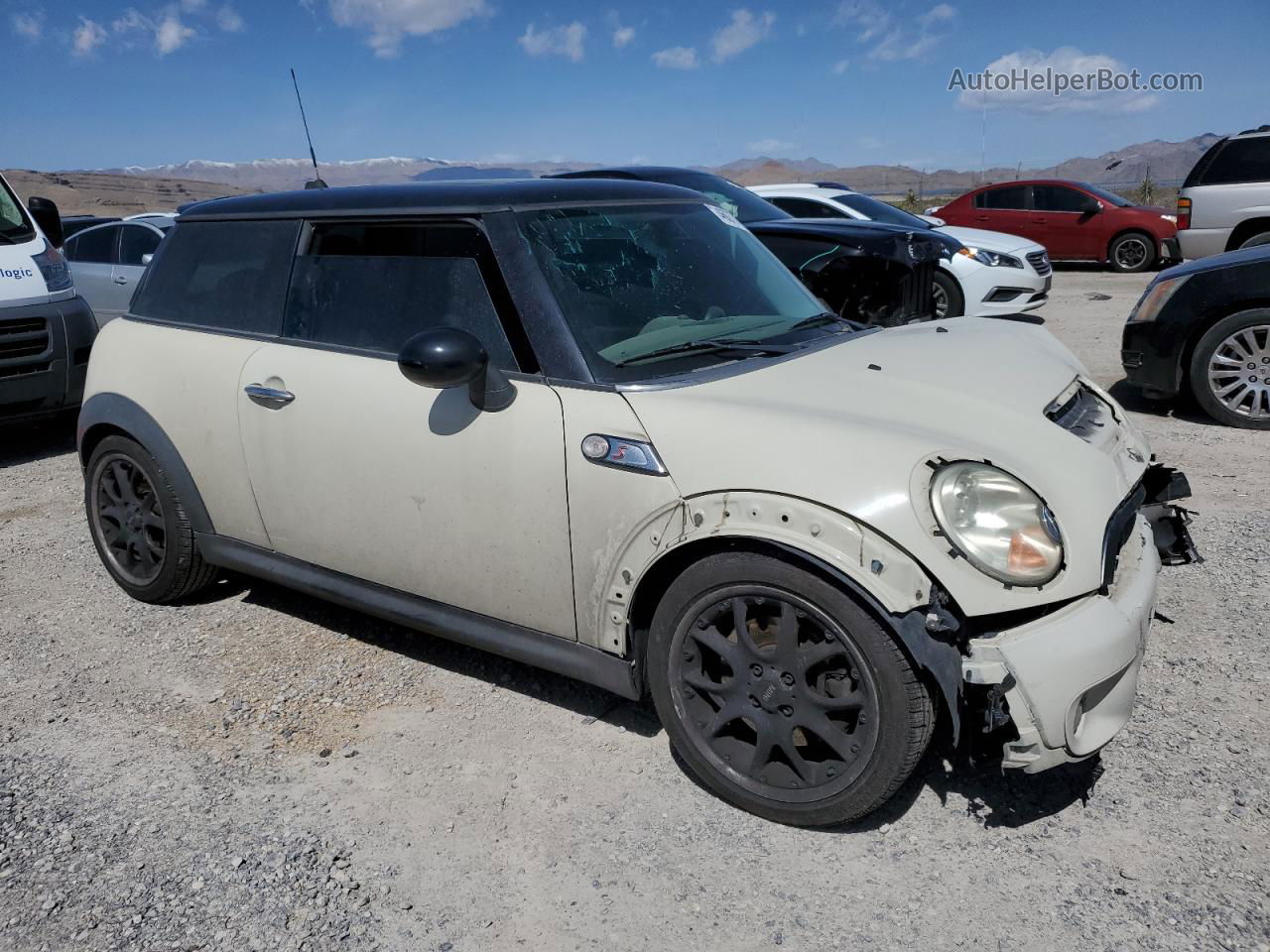 2007 Mini Cooper S Кремовый vin: WMWMF735X7TT83791