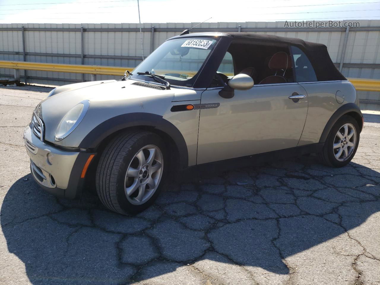 2007 Mini Cooper  Gray vin: WMWRF33507TG17163