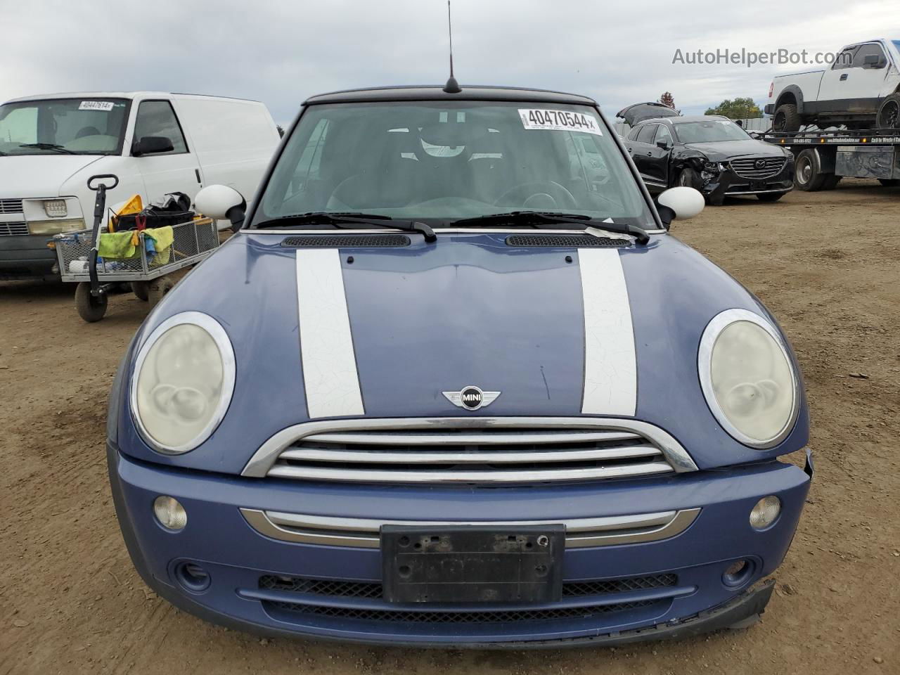 2007 Mini Cooper  Blue vin: WMWRF33517TF66322