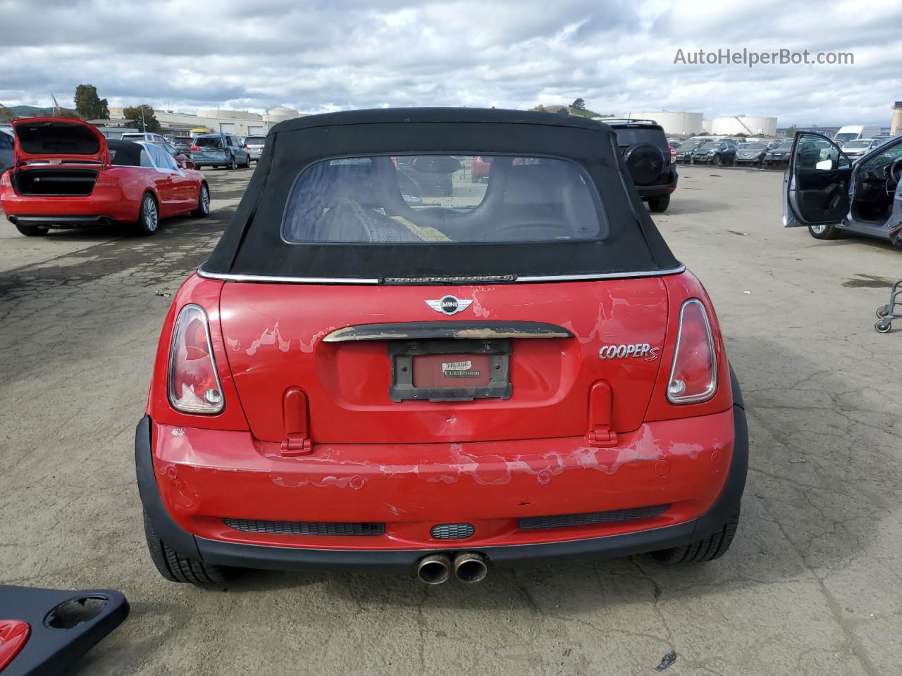 2007 Mini Cooper S Red vin: WMWRH33537TL95855