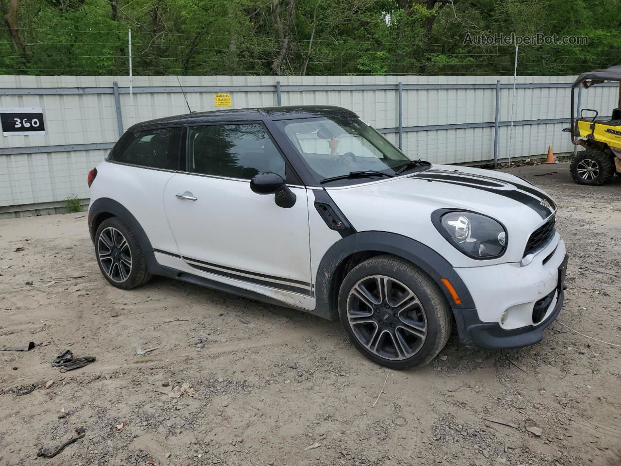 2015 Mini Cooper S Paceman Two Tone vin: WMWSS5C57FWT84417