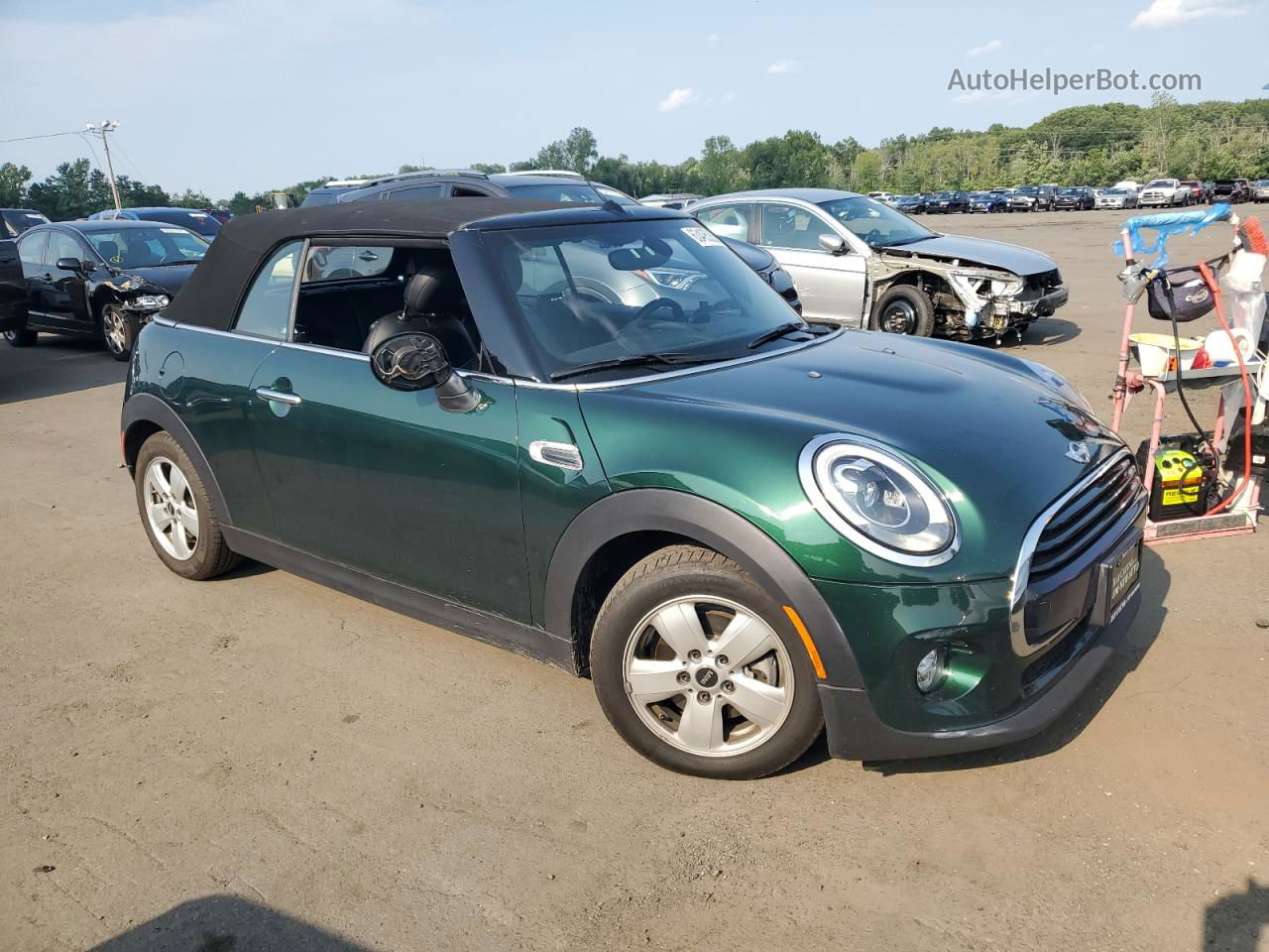 2018 Mini Cooper  Green vin: WMWWG5C59J3D00923