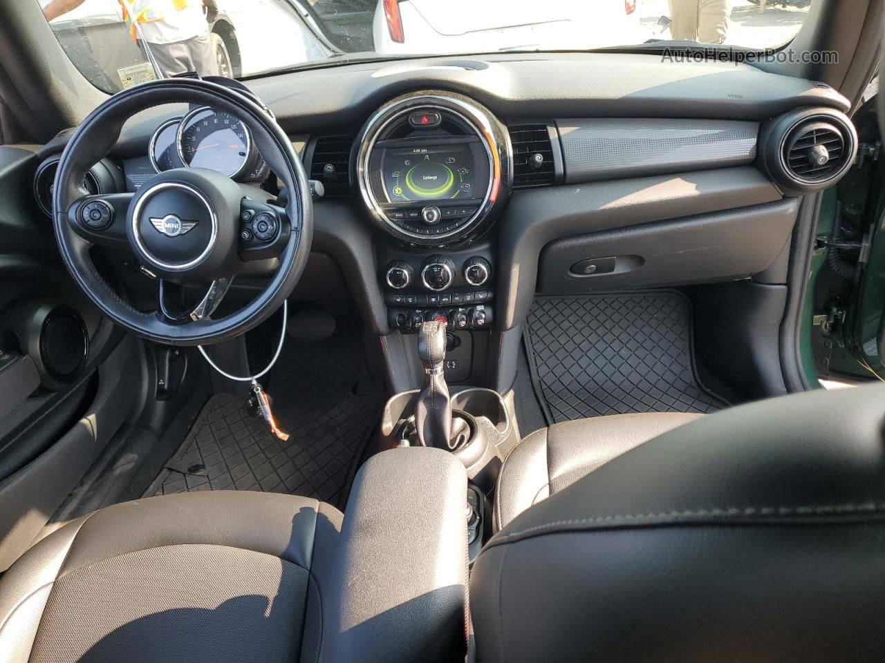 2018 Mini Cooper  Green vin: WMWWG5C59J3D00923