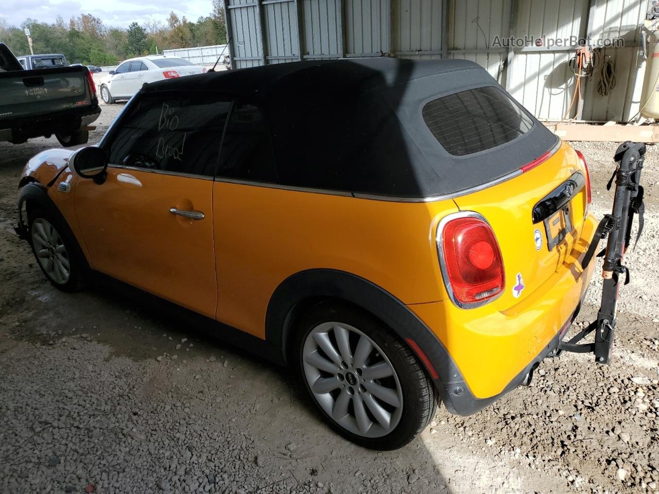 2018 Mini Cooper  Orange vin: WMWWG5C5XJ3D00669