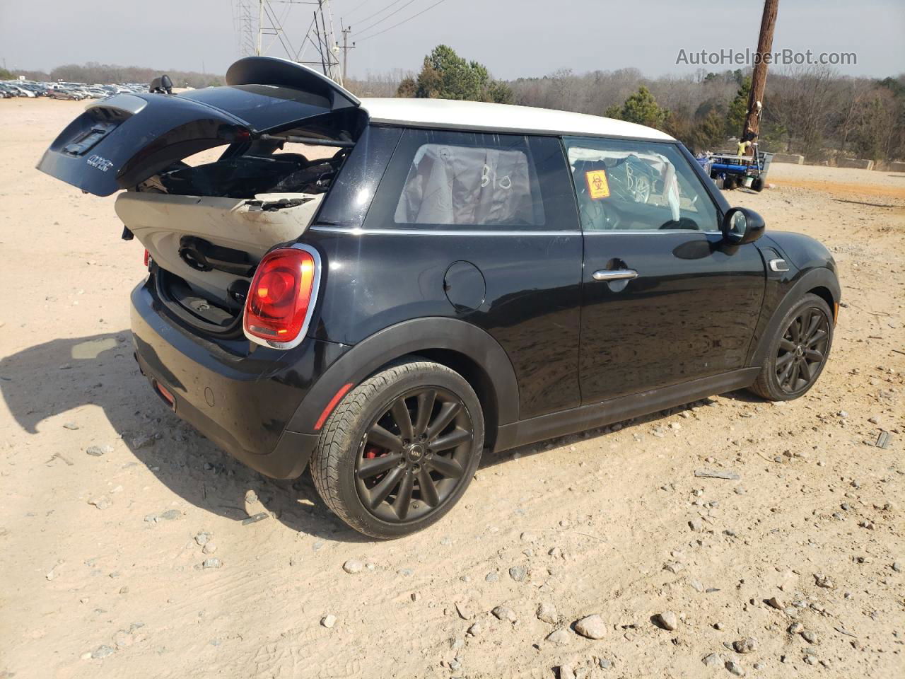 2015 Mini Cooper  Black vin: WMWXM5C50F3A58172