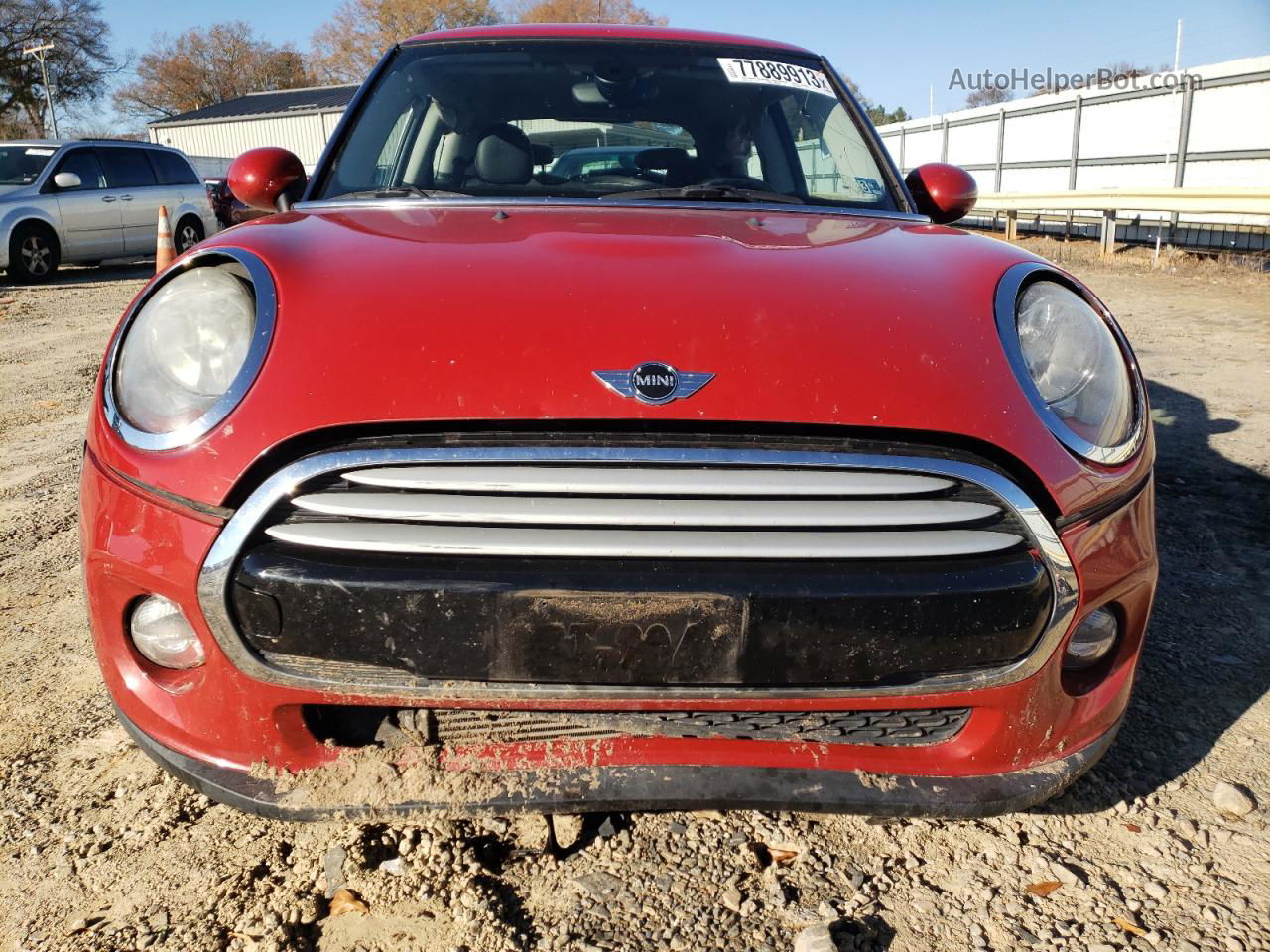 2015 Mini Cooper  Red vin: WMWXM5C52F3A59145