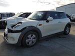 2015 Mini Cooper  White vin: WMWXM5C56F3A56541