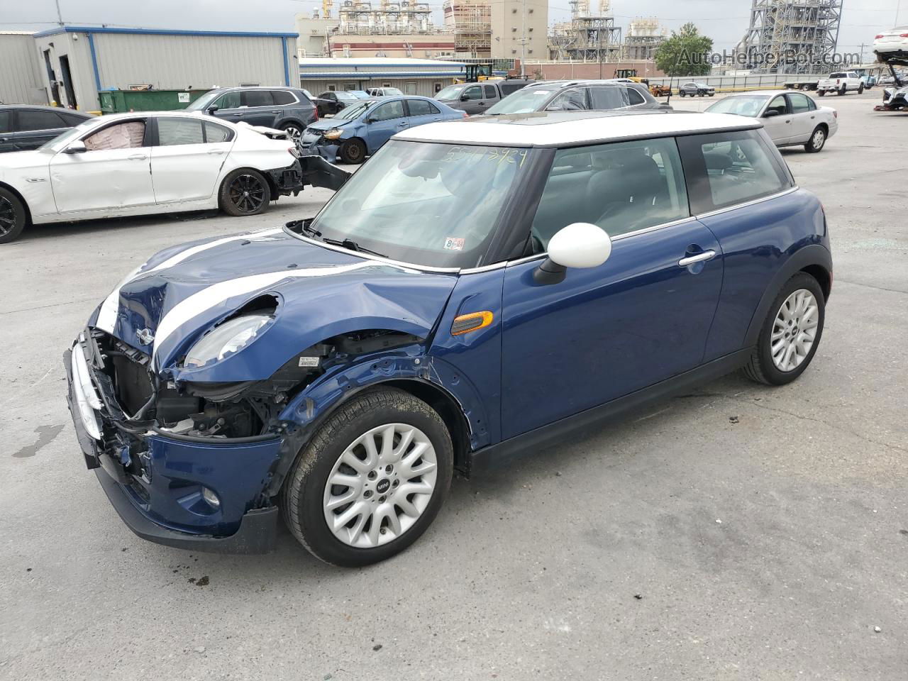 2015 Mini Cooper  Blue vin: WMWXM5C56F3A60055