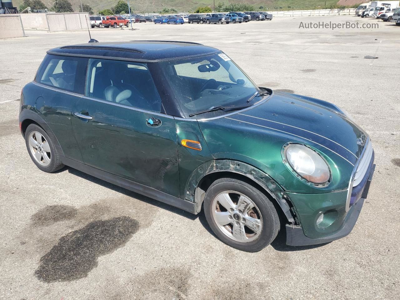 2015 Mini Cooper  Зеленый vin: WMWXM5C56FT937804