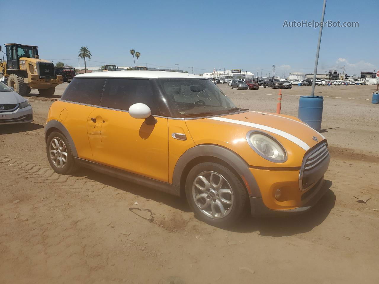 2015 Mini Cooper  Orange vin: WMWXM5C57F3A96644