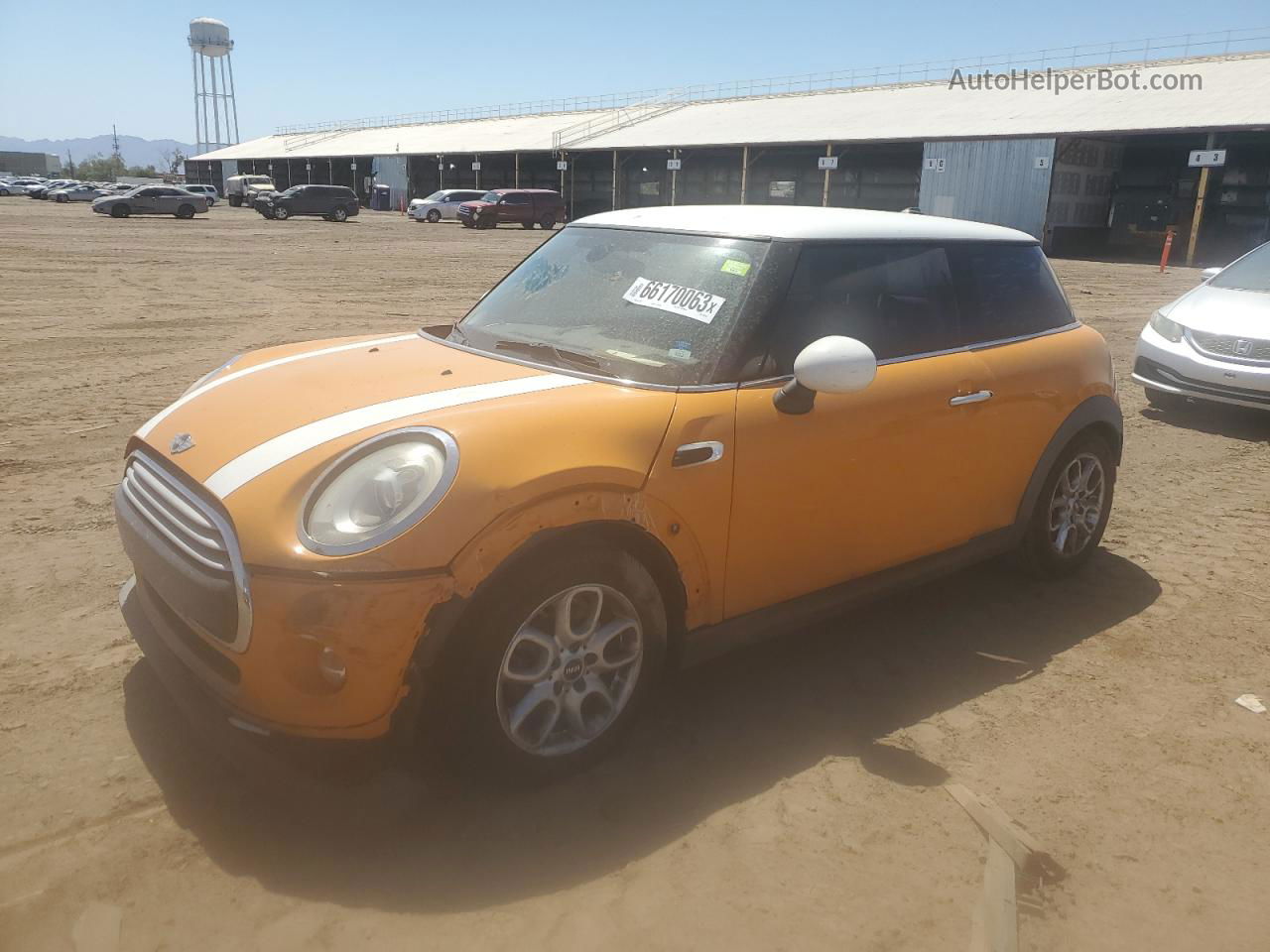 2015 Mini Cooper  Orange vin: WMWXM5C57F3A96644