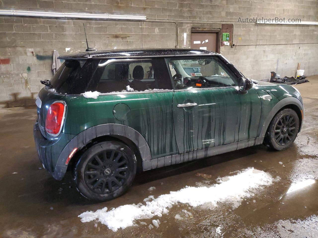 2015 Mini Cooper  Green vin: WMWXM5C57FT940940