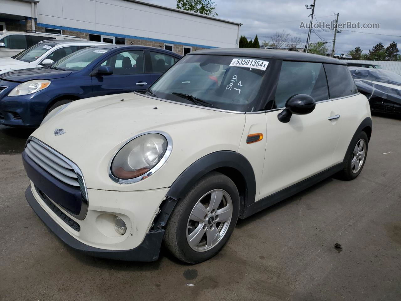 2015 Mini Cooper  Cream vin: WMWXM5C58F3A56413