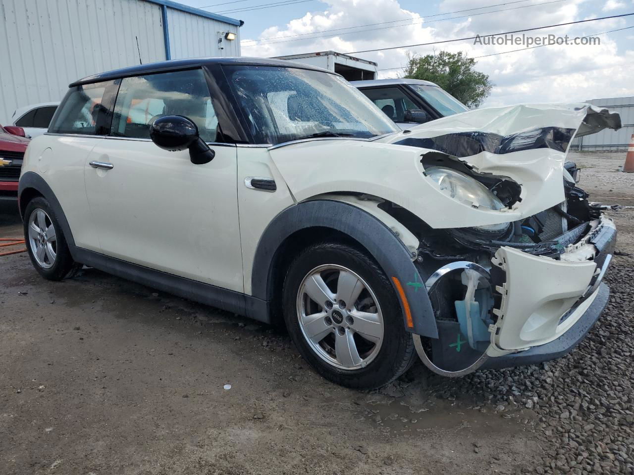 2015 Mini Cooper  Бежевый vin: WMWXM5C58F3B34141