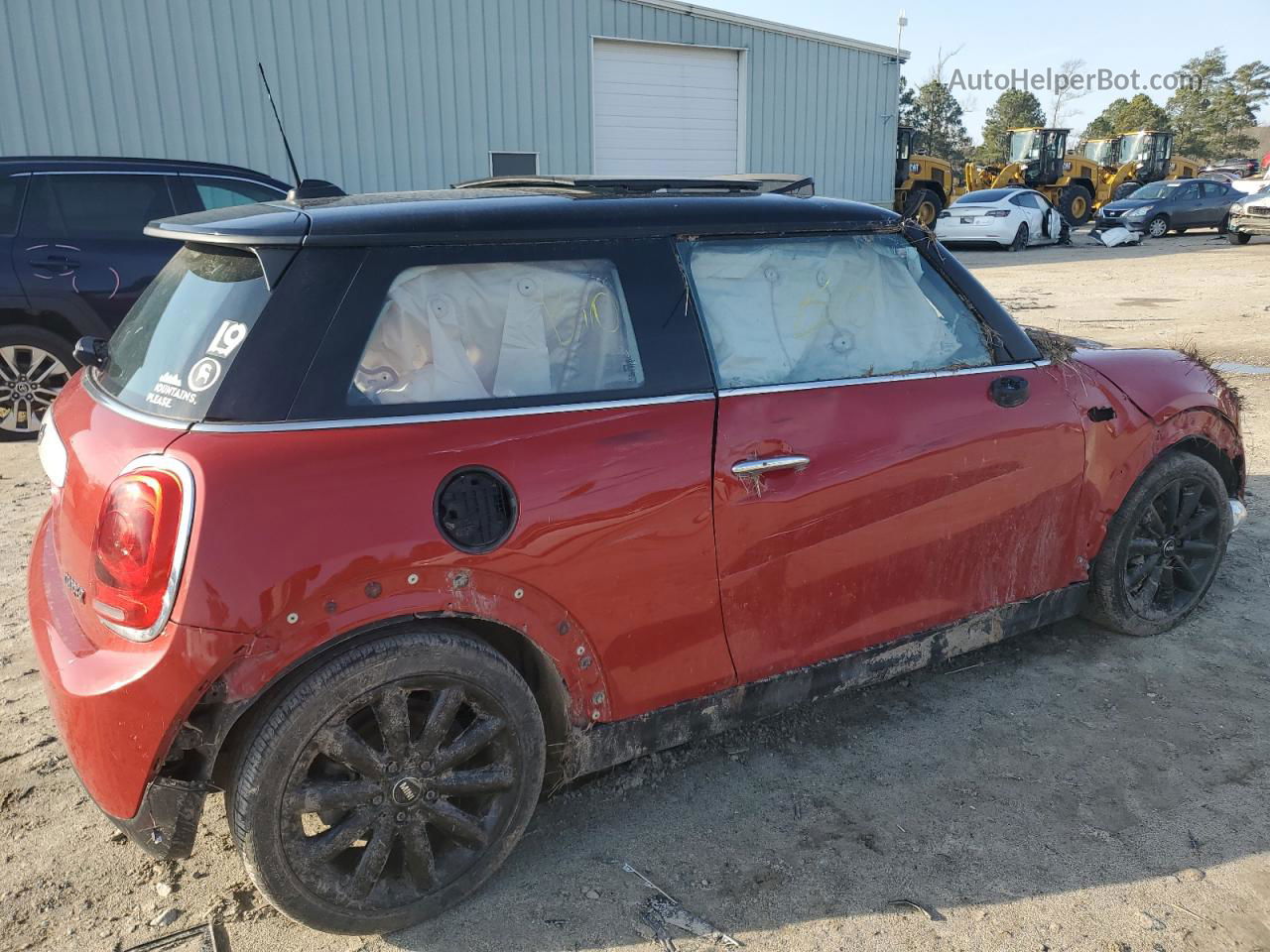 2015 Mini Cooper  Красный vin: WMWXM5C58FT973865