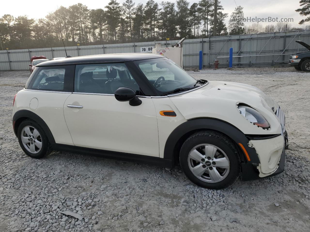 2015 Mini Cooper  Beige vin: WMWXM5C59F3A57568