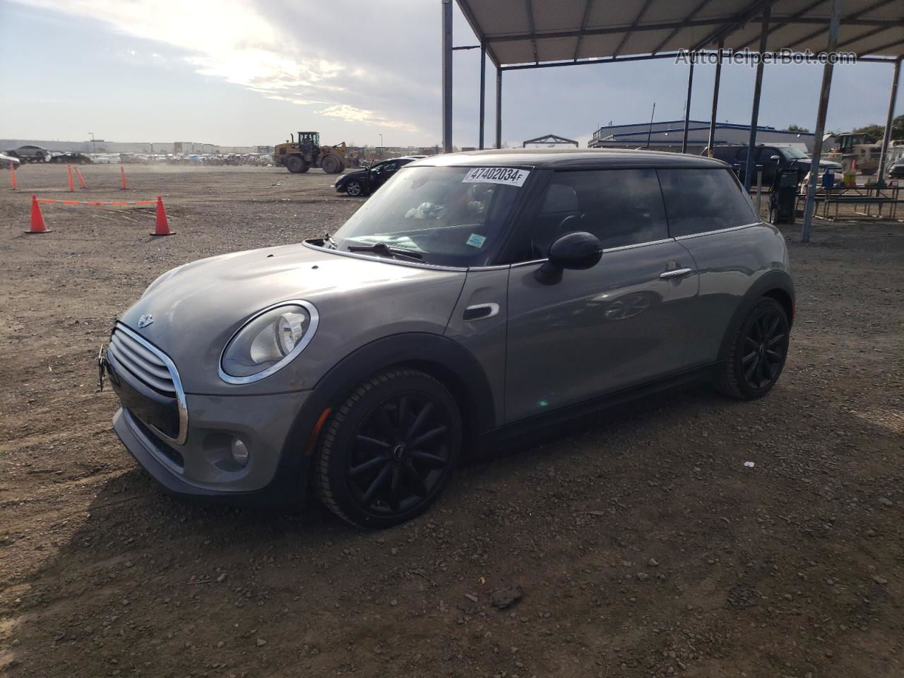 2015 Mini Cooper  Gray vin: WMWXM5C5XFT939748