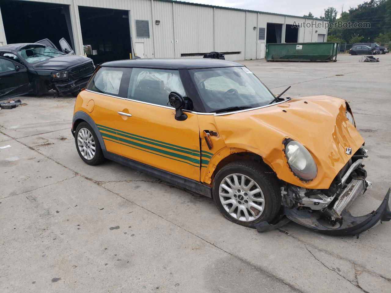 2015 Mini Cooper  Orange vin: WMWXM5C5XFT974256