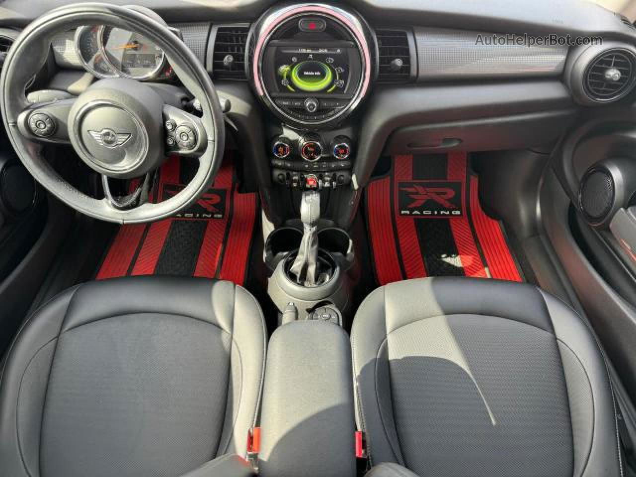 2018 Mini Cooper  Red vin: WMWXP5C50J2G63900