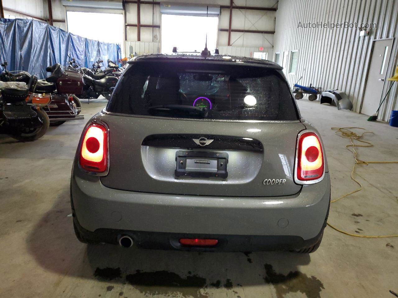 2018 Mini Cooper  Gray vin: WMWXP5C51J2D71771