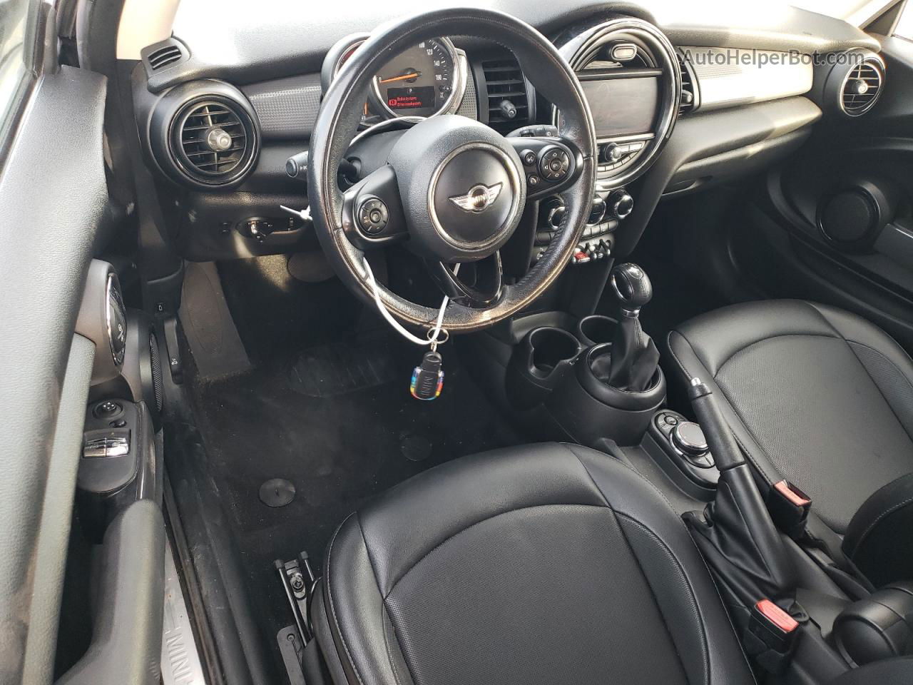 2018 Mini Cooper  Черный vin: WMWXP5C51J2G61329