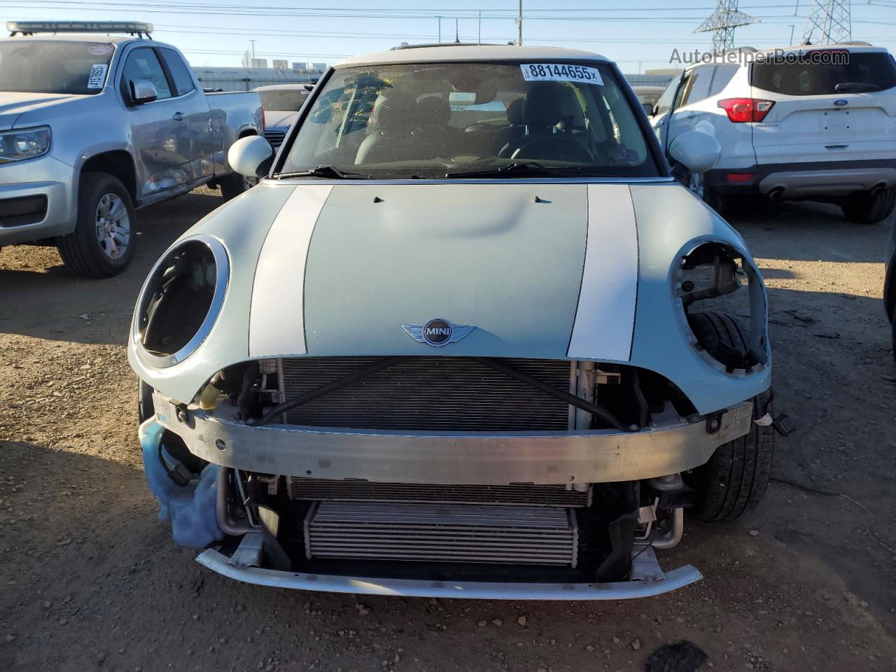 2018 Mini Cooper  Turquoise vin: WMWXP5C51J2G63663