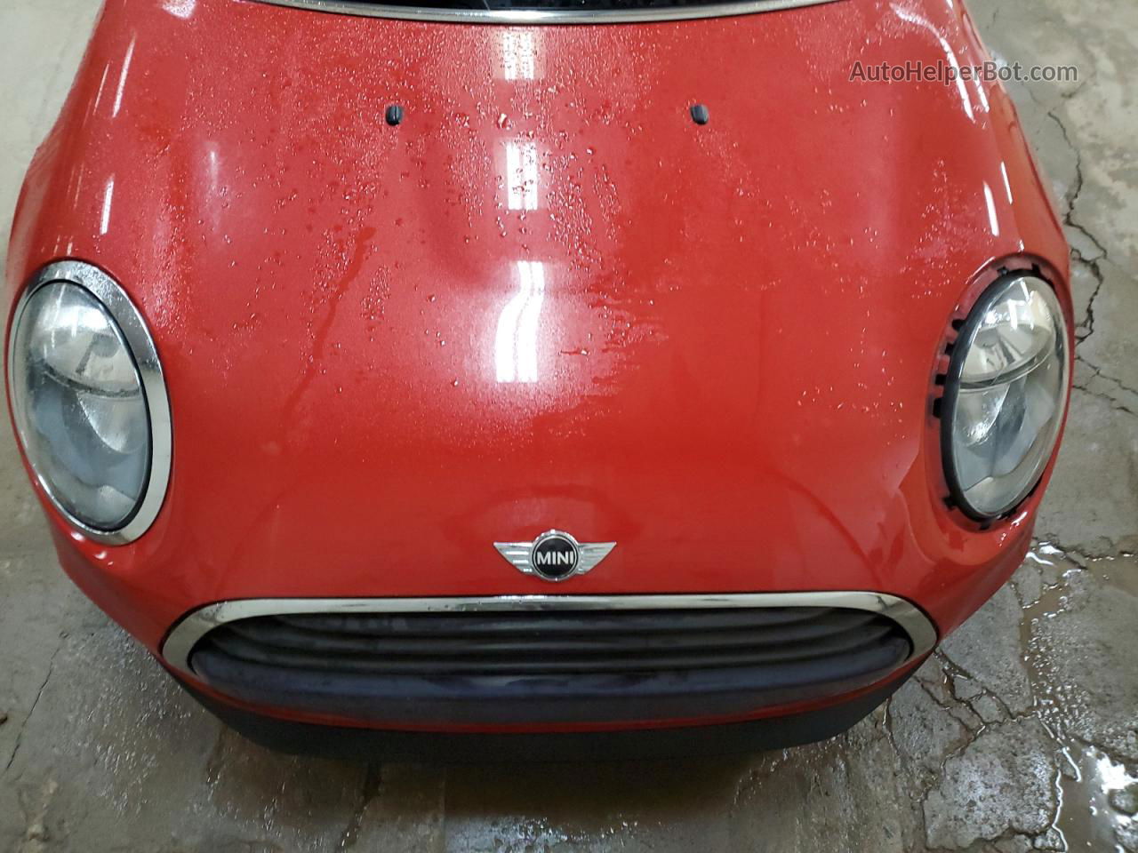 2018 Mini Cooper  Red vin: WMWXP5C52J2G63381