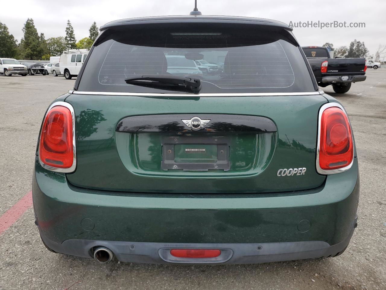 2018 Mini Cooper  Green vin: WMWXP5C53J2G63745