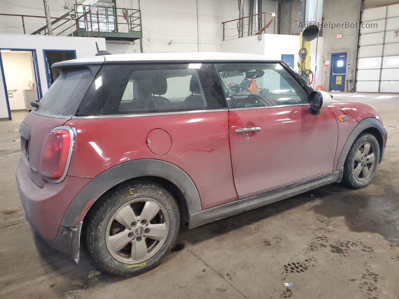 2018 Mini Cooper  Red vin: WMWXP5C53J2H29193