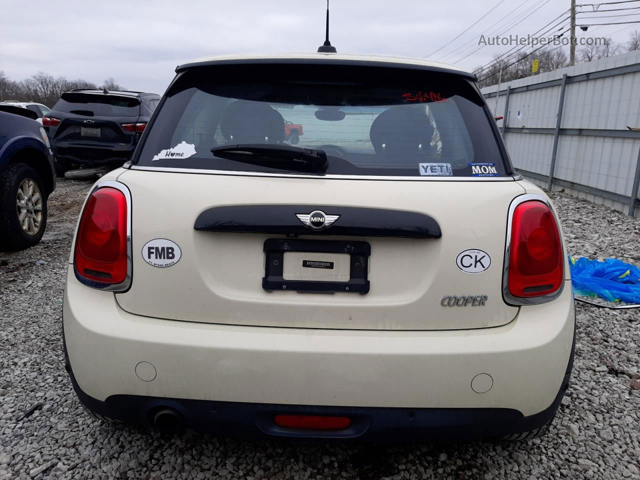 2018 Mini Cooper  Cream vin: WMWXP5C54J3C65373