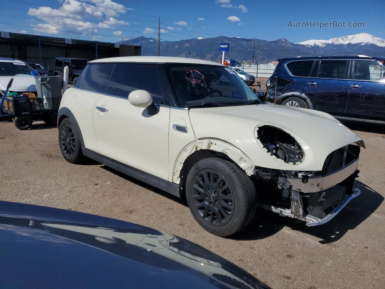 2018 Mini Cooper  Cream vin: WMWXP5C56J2G63447