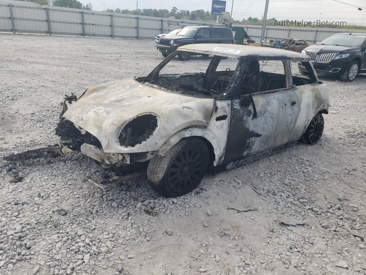 2018 Mini Cooper  Burn vin: WMWXP5C57J3C65299