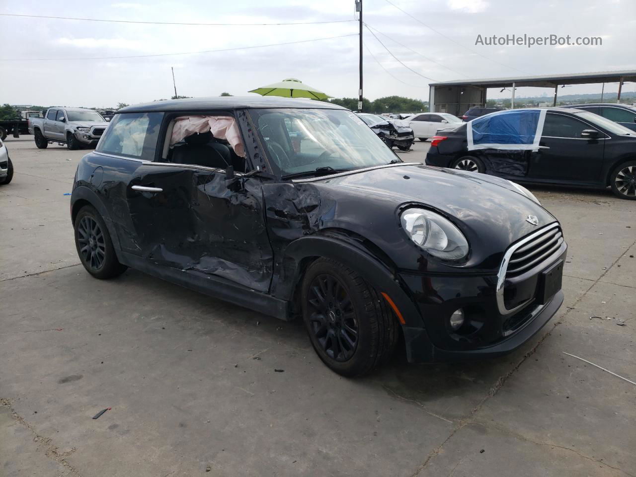 2018 Mini Cooper  Black vin: WMWXP5C58J2H29318