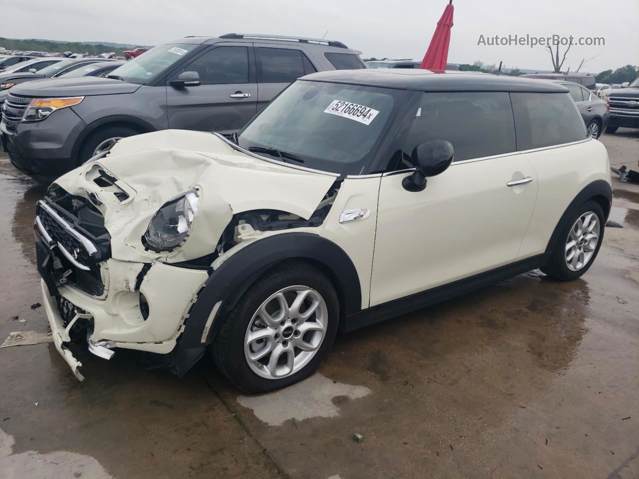 2018 Mini Cooper S Кремовый vin: WMWXP7C54J2A47208