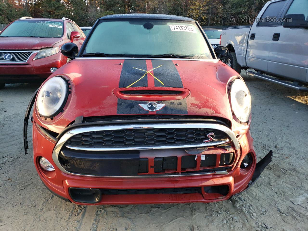 2018 Mini Cooper S Red vin: WMWXP7C54J2A48360