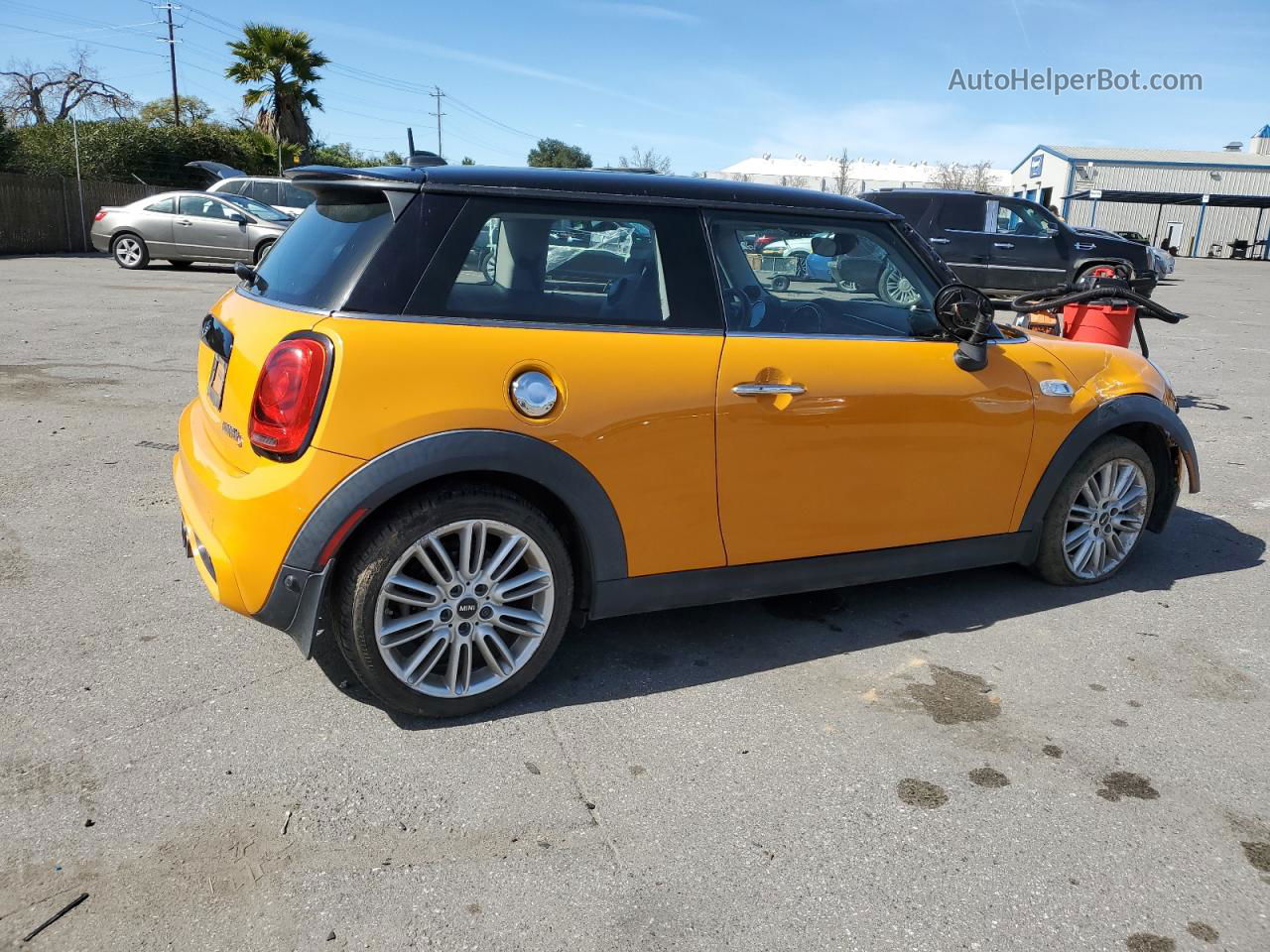 2015 Mini Cooper S Gold vin: WMWXP7C55FT740898