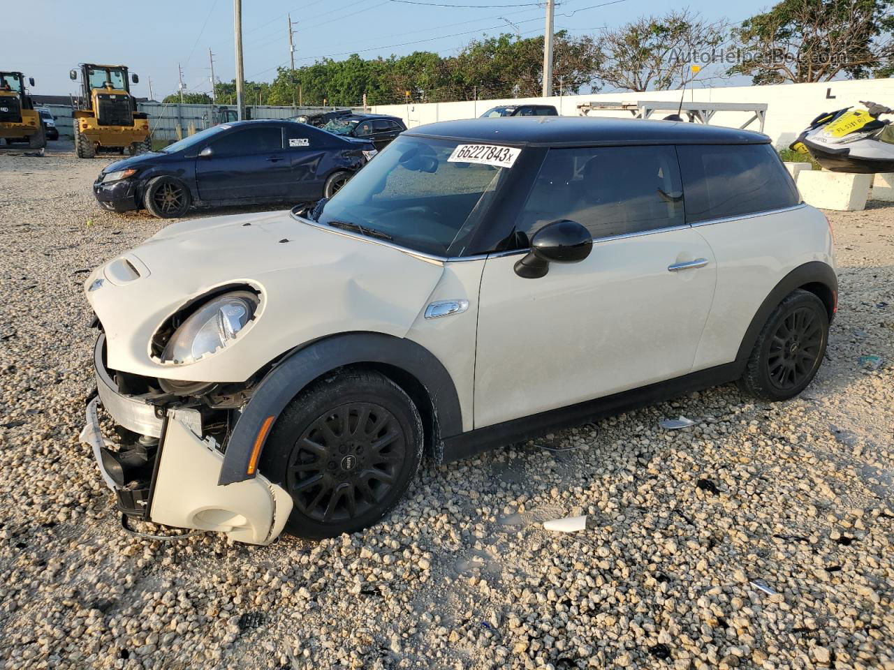 2018 Mini Cooper S White vin: WMWXP7C56J2A47209