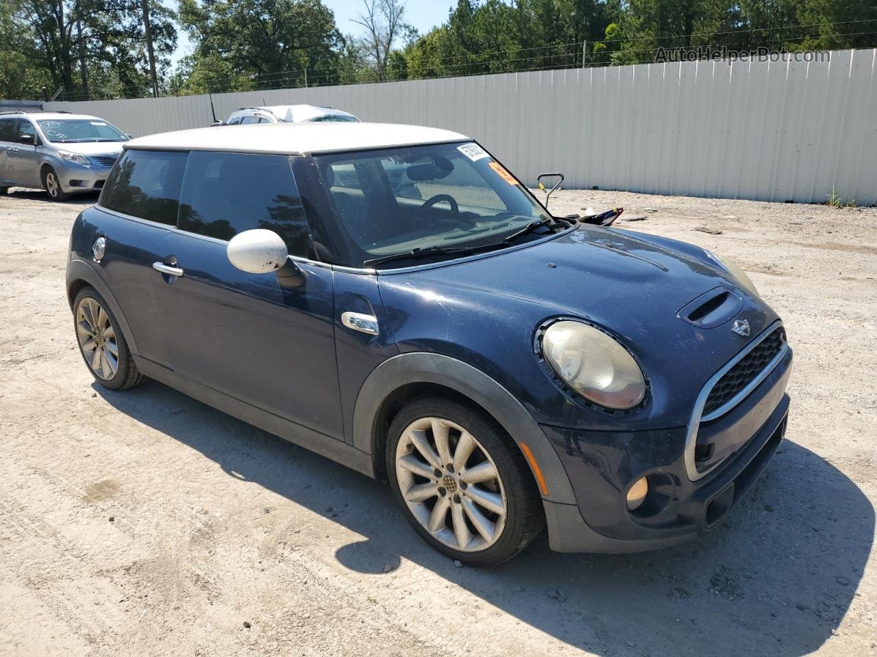 2015 Mini Cooper S Blue vin: WMWXP7C57F2A37960