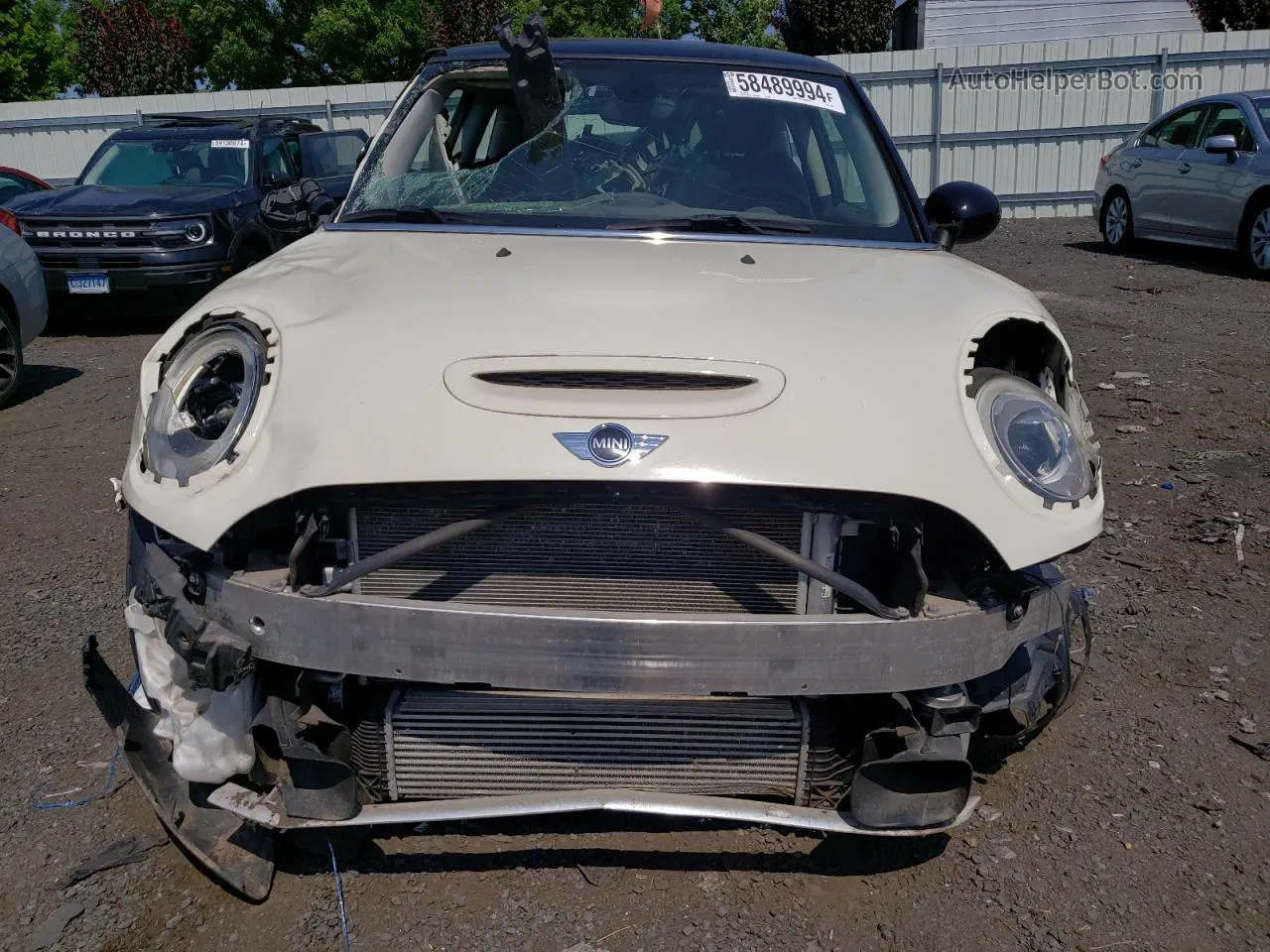 2015 Mini Cooper S White vin: WMWXP7C58F2A40687