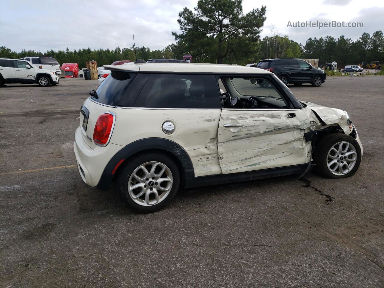 2015 Mini Cooper S White vin: WMWXP7C5XF2A39301