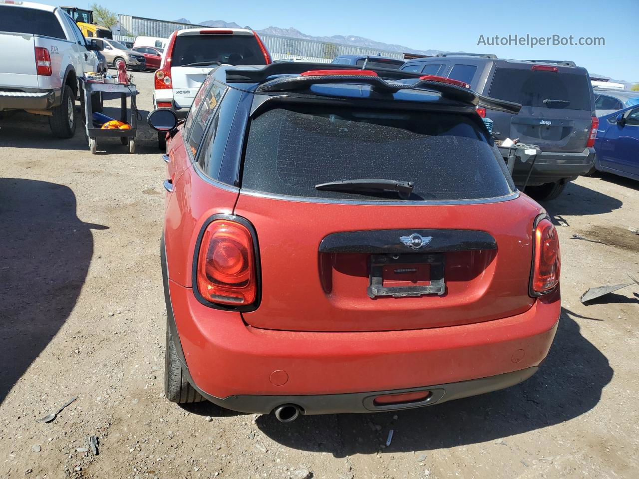 2015 Mini Cooper  Красный vin: WMWXS5C50FT828566