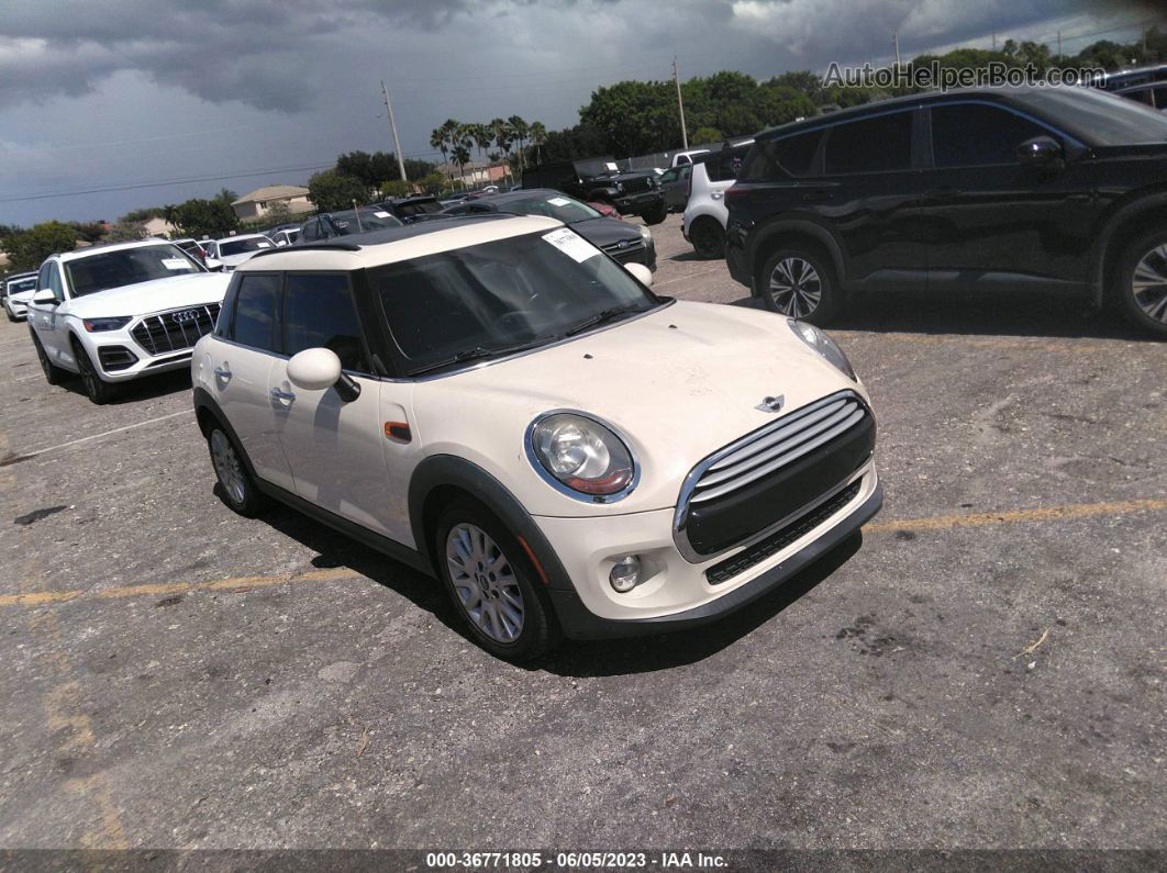 2015 Mini Cooper Hardtop 4 Door   Cream vin: WMWXS5C51FT831556