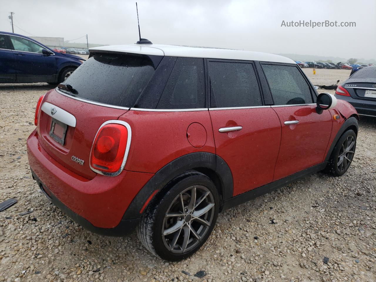 2015 Mini Cooper  Red vin: WMWXS5C56FT833450